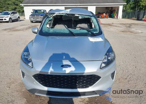 2020 Ford Escape Se from USA, damaged, VIN 1FMCU0G67LUC09384